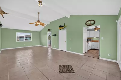 1751 Tiki Drive, Tiki Island, TX 77554 - Photo 7
