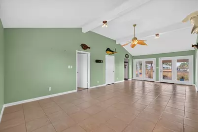 1751 Tiki Drive, Tiki Island, TX 77554 - Photo 9