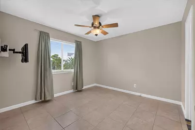 1751 Tiki Drive, Tiki Island, TX 77554 - Photo 15