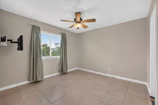 1751 Tiki Dr, Tiki Island, TX 77554 - Photo 15