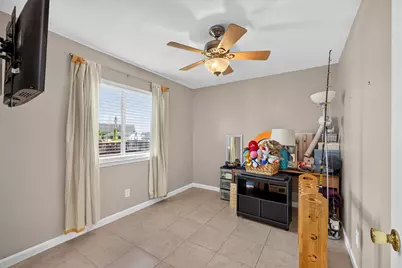 1751 Tiki Drive, Tiki Island, TX 77554 - Photo 21