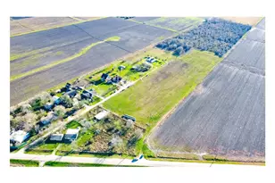 514 Darst Rd, Beasley, TX 77417 - Photo 1