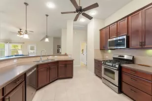 21118 Dusty Glen Ln, Spring, TX 77379 - Photo 7
