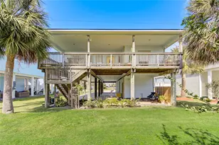 13719 Mutiny Ln, Galveston, TX 77554 - Photo 3