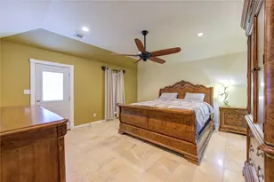 13719 Mutiny Ln, Galveston, TX 77554 - Photo 19