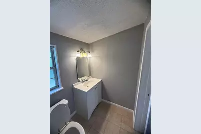 8412 Peekskill Lane, Houston, TX 77075 - Photo 31