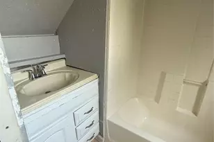 8412 Peekskill Ln, Houston, TX 77075 - Photo 19