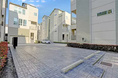 954 W 18th Street, Houston, TX 77008 - Photo 29