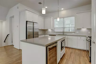 954 W 18th Street, Houston, TX 77008 - Photo 5