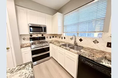 2915 Veva Drive, Pearland, TX 77584 - Photo 11