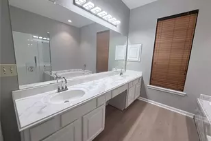 2915 Veva Dr, Pearland, TX 77584 - Photo 5