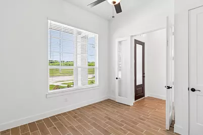 11902 Salty Bend Drive, Mont Belvieu, TX 77523 - Photo 5