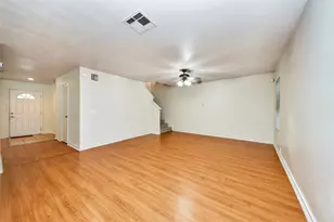 915 Grand Plains Dr, Houston, TX 77090 - Photo 13