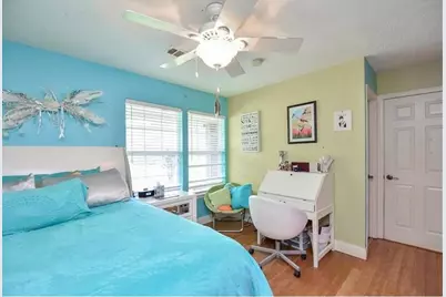 13123 Conifer Road, Houston, TX 77079 - Photo 17