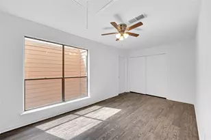 1919 Place Rebecca Ln, Houston, TX 77090 - Photo 5