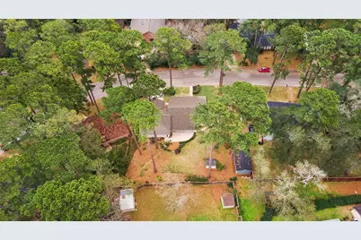 1616 Avenue R, Huntsville, TX 77340 - Photo 31