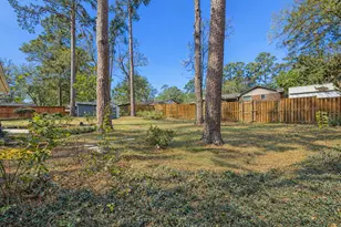 1616 Ave R, Huntsville, TX 77340 - Photo 27