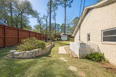 1616 Avenue R, Huntsville, TX 77340 - Photo 29