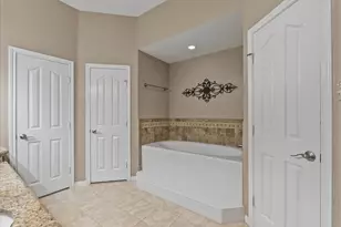 302 Le Doux Oaks, League City, TX 77573 - Photo 19