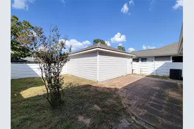10030 Farrell Drive, Houston, TX 77070 - Photo 23