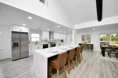7819 Pagewood Lane, Houston, TX 77063 - Photo 25