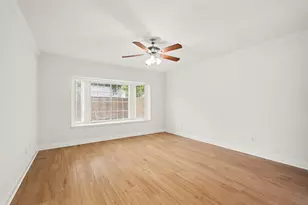 8303 Lake Crystal Dr, Houston, TX 77095 - Photo 11