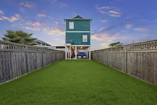 1026 20th St, San Leon, TX 77539 - Photo 31