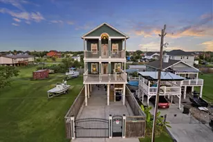 1026 20th St, San Leon, TX 77539 - Photo 5