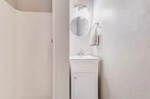 1327 E Vistawood Dr, Houston, TX 77077 - Photo 15