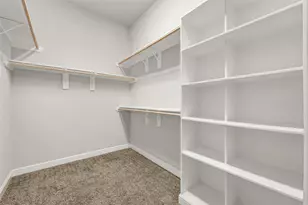 13236 Tracewood Hills Ln, Houston, TX 77044 - Photo 17