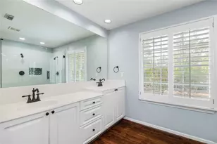 81 N Apple Springs Cir, The Woodlands, TX 77382 - Photo 29