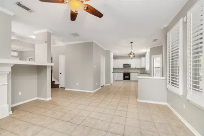 81 N Apple Springs Circle, The Woodlands, TX 77382 - Photo 17