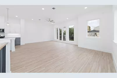 2107 Holman Street, Houston, TX 77004 - Photo 7