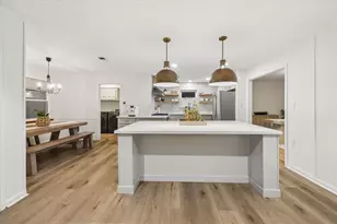 15722 Brookvilla Dr, Houston, TX 77059 - Photo 11