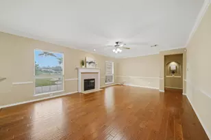 316 Overlook Dr, Friendswood, TX 77546 - Photo 13