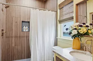 2622 Ave M 1/2, Galveston, TX 77550 - Photo 35