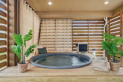 2622 Ave  M 1/2, Galveston, TX 77550 - Photo 13