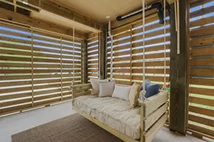 2622 Ave M 1/2, Galveston, TX 77550 - Photo 5