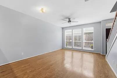 1507 Sutton Street, Houston, TX 77006 - Photo 5