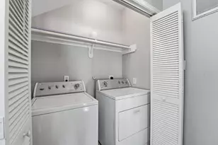 1507 Sutton St, Houston, TX 77006 - Photo 11