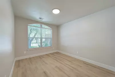 4931 Lake Catherine Court, Richmond, TX 77407 - Photo 11