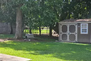 2032 Delaware St St, Beaumont, TX 77703 - Photo 21
