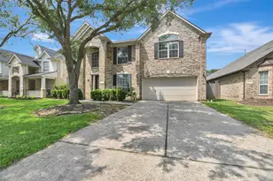 810 Almond Pointe, League City, TX 77573 - Photo 3