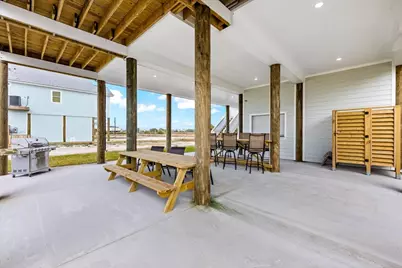 4042 Miramar Court, Galveston, TX 77554 - Photo 37