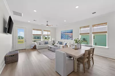 4042 Miramar Court, Galveston, TX 77554 - Photo 9