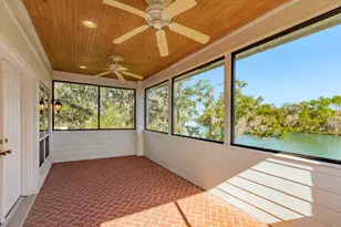 3 Bayou Rd, Lake Jackson, TX 77566 - Photo 17