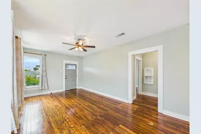 3602 Avenue S 1/2, Galveston, TX 77550 - Photo 9