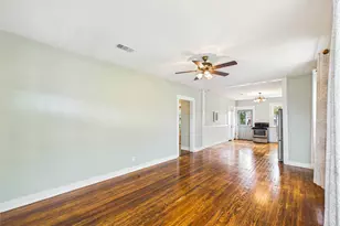 3602 Ave S 1/2, Galveston, TX 77550 - Photo 7