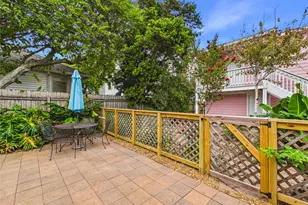 3602 Ave S 1/2, Galveston, TX 77550 - Photo 29