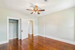 3602 Ave S 1/2, Galveston, TX 77550 - Photo 17